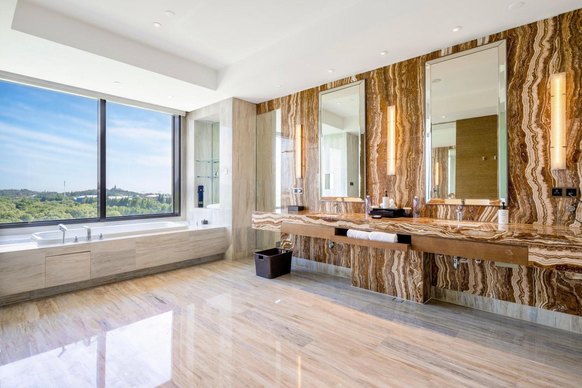 Intercontinental Nantong By Ihg-Best View Of Yangtze Zewnętrze zdjęcie